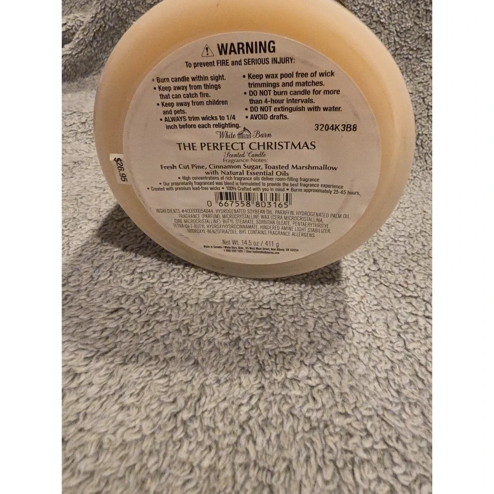 Bath & Body Works  White Barn 3 Wick Candle The Perfect Christmas - Picture 3 of 3